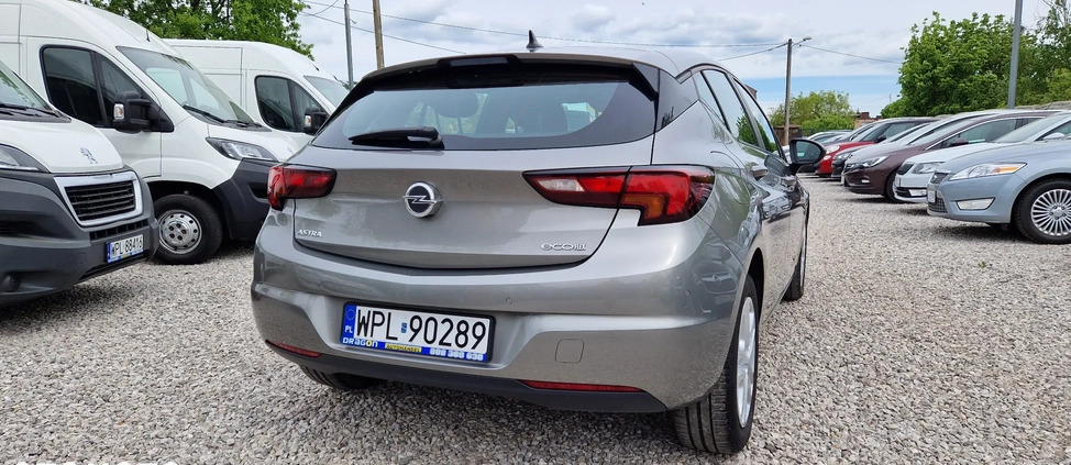 Opel Astra cena 39900 przebieg: 173000, rok produkcji 2016 z Tuszyn małe 742